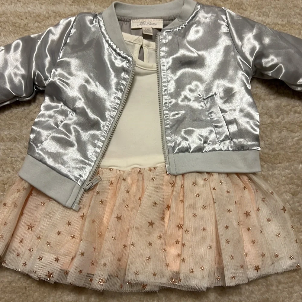 NWOT Miniclasix Silver Satiny jacket with matching shirt with tutu and pants